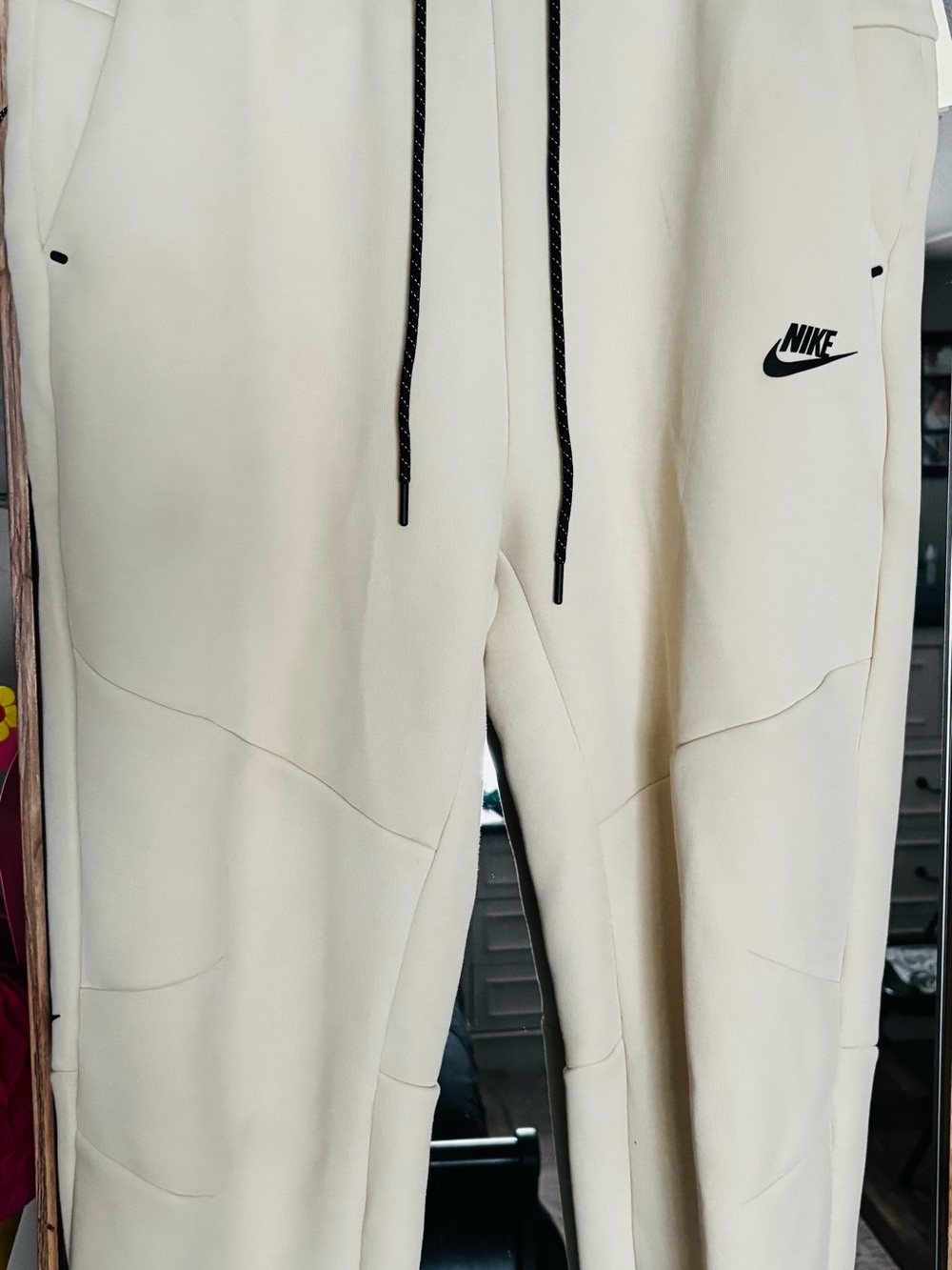 Nike tech fleece joggers